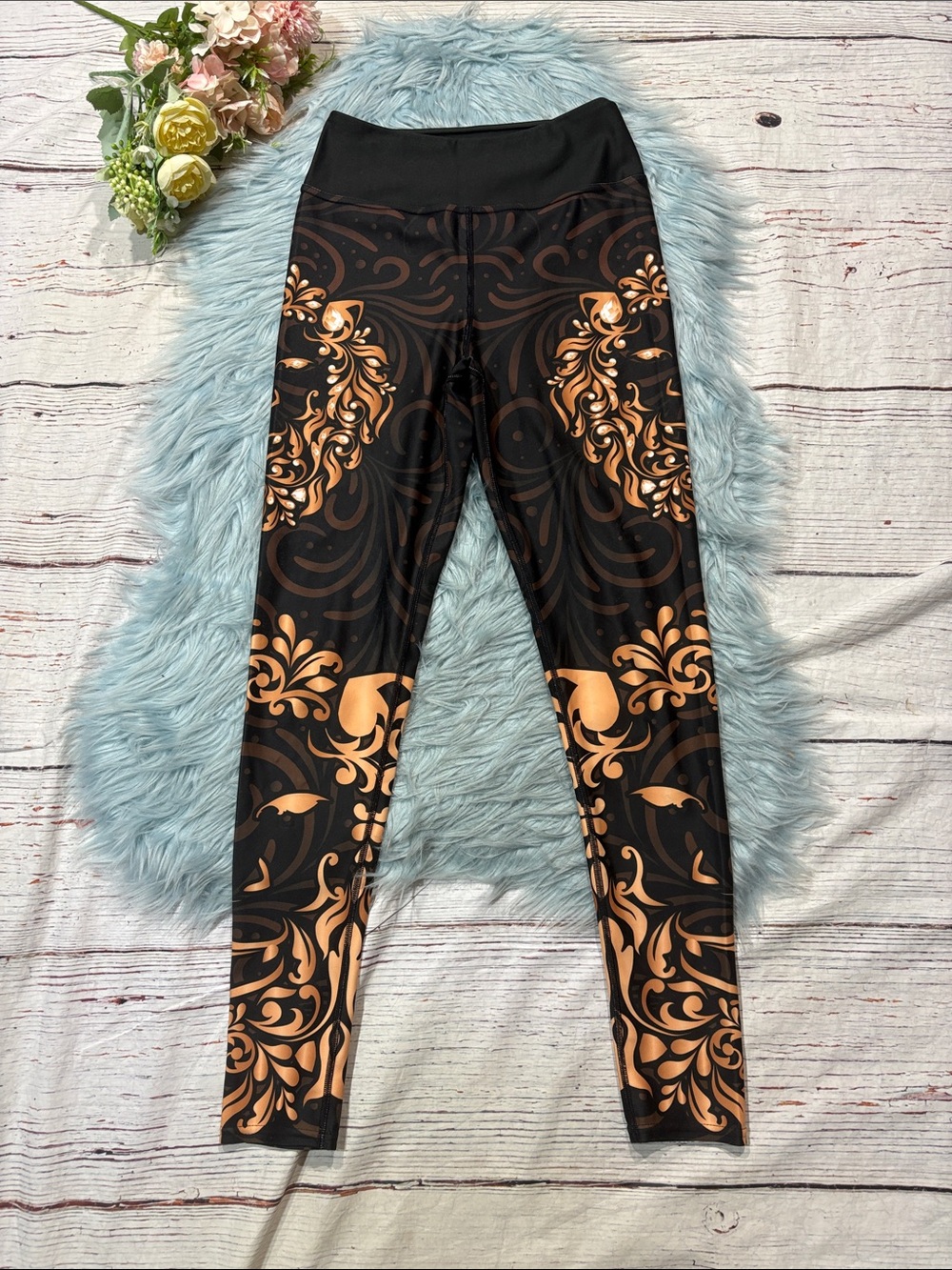 Vastitch High Rise Lion Baroque Patterned Leggings